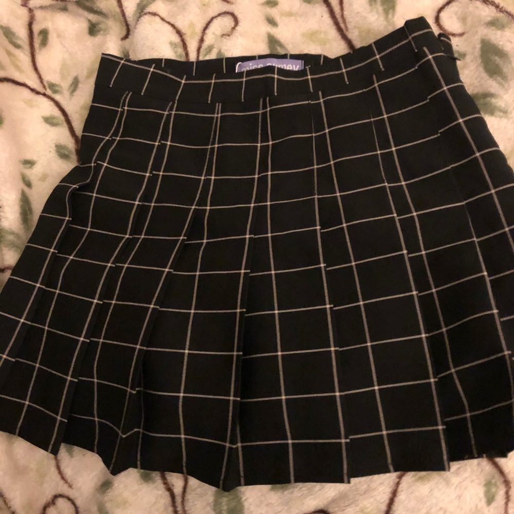Skirt brand new!!